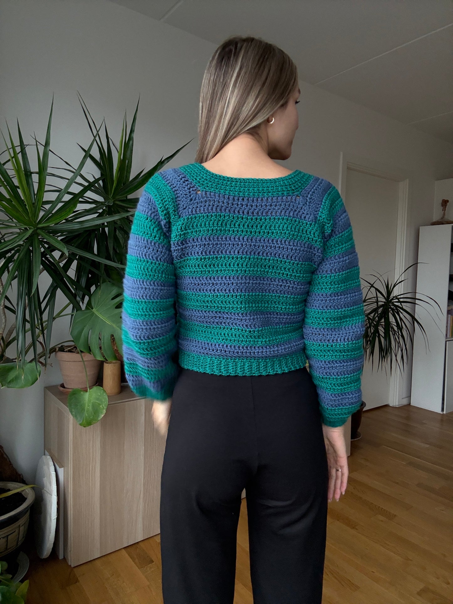 CROCHET RAGLAN CARDIGAN | top-down step-by-step pdf pattern in English