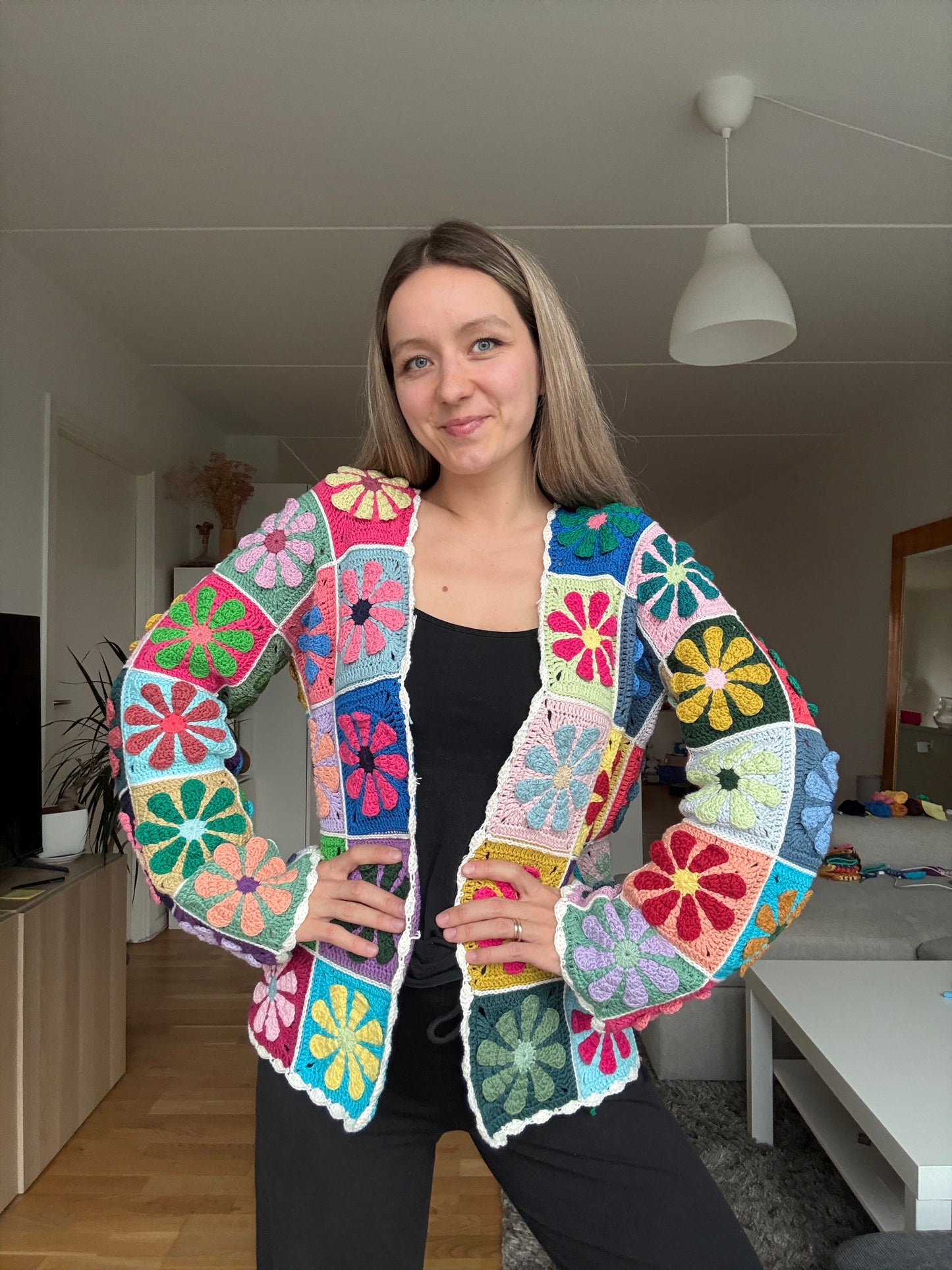 GRANNY SQUARE CARDIGAN 2-PACK | sunflower & retro daisy pdf pattern in English