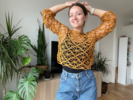 EXTRA LACY FLOWER TOP | pdf pattern in English