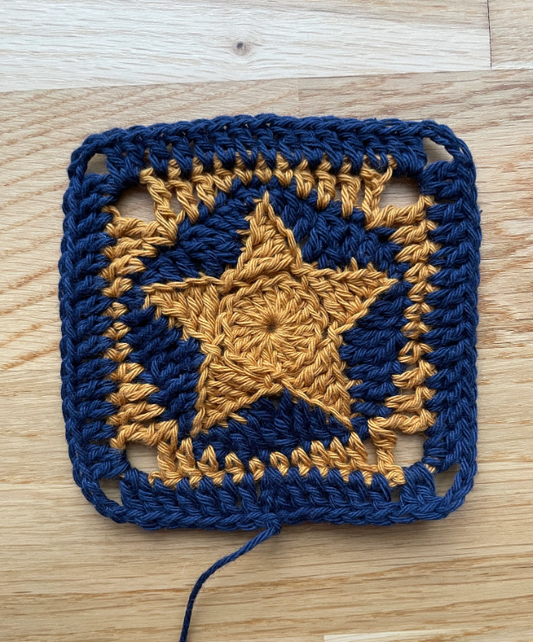STAR GRANNY SQUARE | pdf pattern in English