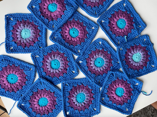 STARBURST GRANNY SQUARE | pdf pattern in English