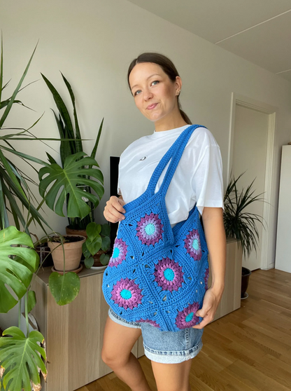 TOTE CROCHET BAG FROM GRANNY SQUARES | pdf pattern in English