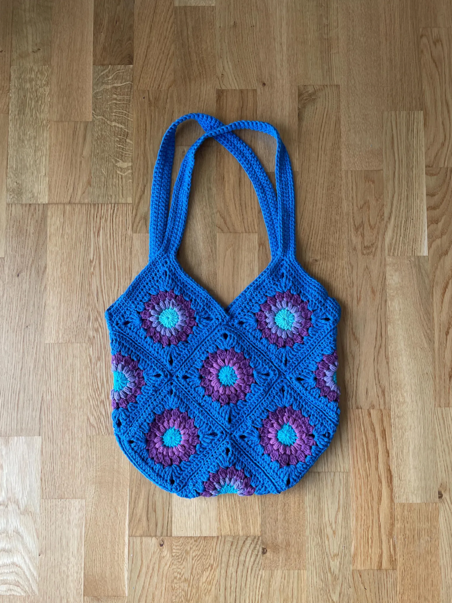 TOTE CROCHET BAG FROM GRANNY SQUARES | pdf pattern in English