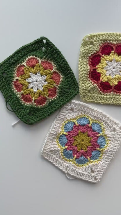 AFRICAN FLOWER GRANNY SQUARE | pdf pattern in English