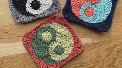 YIN YANG GRANNY SQUARE | pdf pattern in English